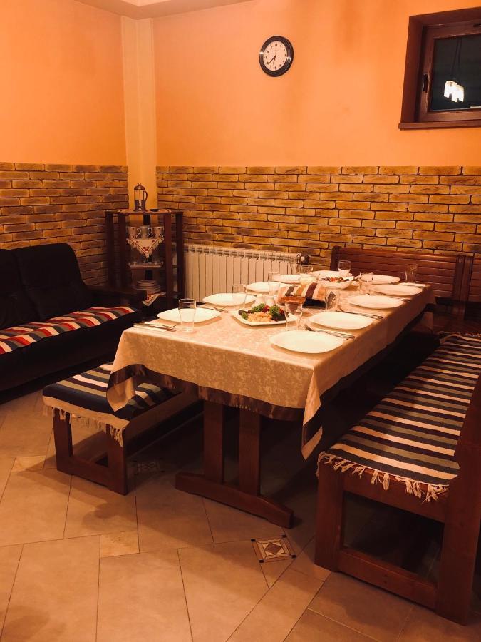 Карпаты 후스트 외부 사진